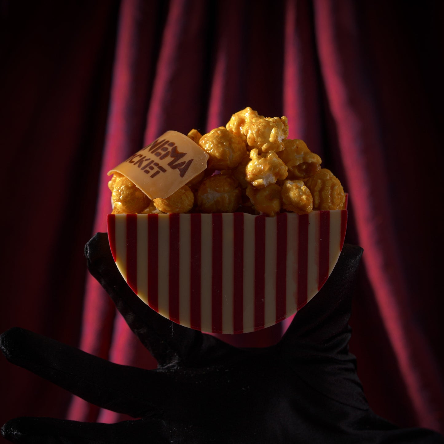 Father's Day movie-night dessert package including The Premiere cake, La Séance chocolate treat, and Showtime croissant.